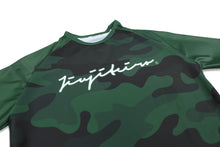 Load image into Gallery viewer, ACTIVE CAMO PRO HALF SLEEVE RASHGUARD