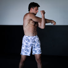 Load image into Gallery viewer, X-TRAIN NO-GI SHORTS ARCTIC CAMO