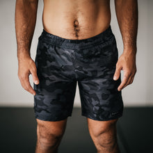 Load image into Gallery viewer, X-TRAIN NO-GI SHORTS NIGHT CAMO