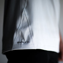 Load image into Gallery viewer, Pro Grapple Tee Grapple Tech fabric detail