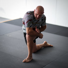 Load image into Gallery viewer, VIPER PRO HALF SLEEVE RASHGUARD