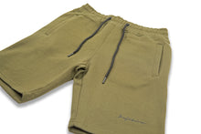 Load image into Gallery viewer, Jiujiteiro Tech Fleece Shorts Olive – BJJ streetwear