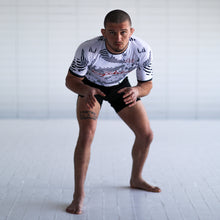 Load image into Gallery viewer, Jiujiteiro Daze Pro Half Sleeve Rashguard – Grappling rashguard product view