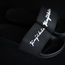 Load image into Gallery viewer, Jiujiteiro Dlux Slides Black – Jiu jitsu accessory