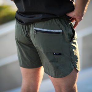 PRO WORKOUT SHORTS OLIVE